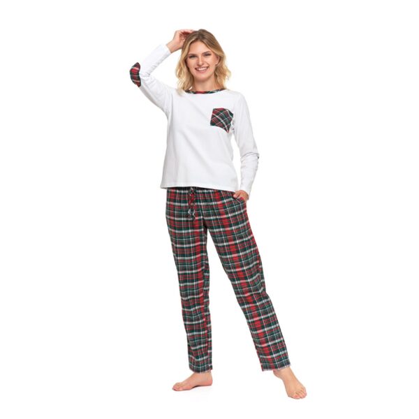 Kolorowe w kratkę spodnie i elegancka góra - idealna piżama do spania Moraj PDD6000-004