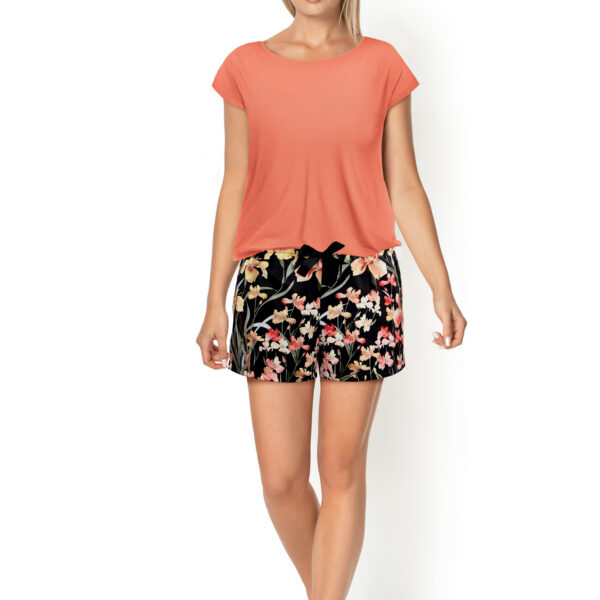 Piękna piżama w rdzawym kolorze z satynowymi spodenkami Nipplex (Greta)